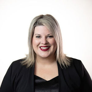 Meet your Posher, Dianna